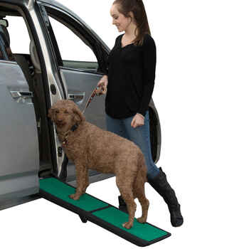 Pet Gear Bi-Fold Travel Lite Pet Ramp with SupertraX for Dogs & Cats - Bi-Fold Travel Lite Ramp product detail number 1.0